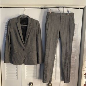 Banana Republic black/grey pant suit